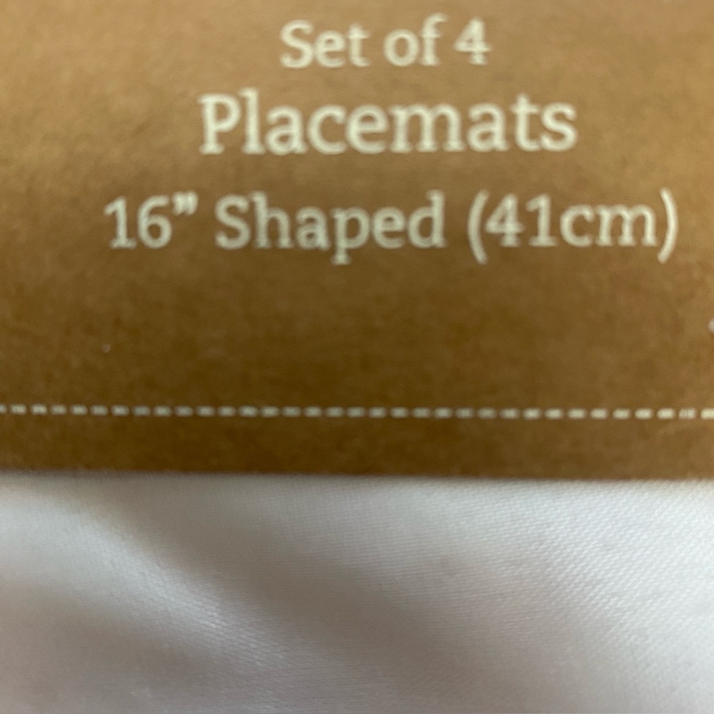 NWT Star Shaped Placemats Set of 4 Red White Blue Flag Patriotic Decor - Picture 2 of 4
